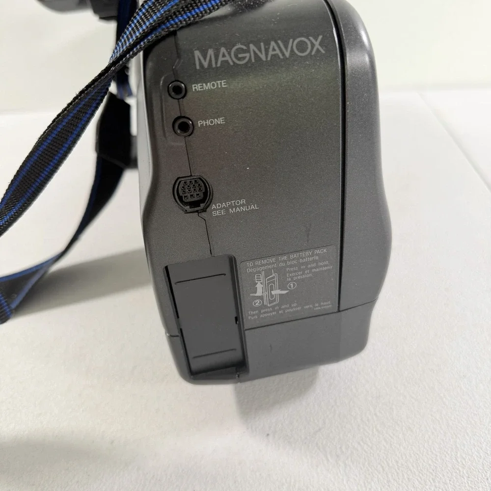 Vintage Magnavox Movie‎ Maker VHS Camcorder CVK300AV02 AS IS FOR PARTS READ